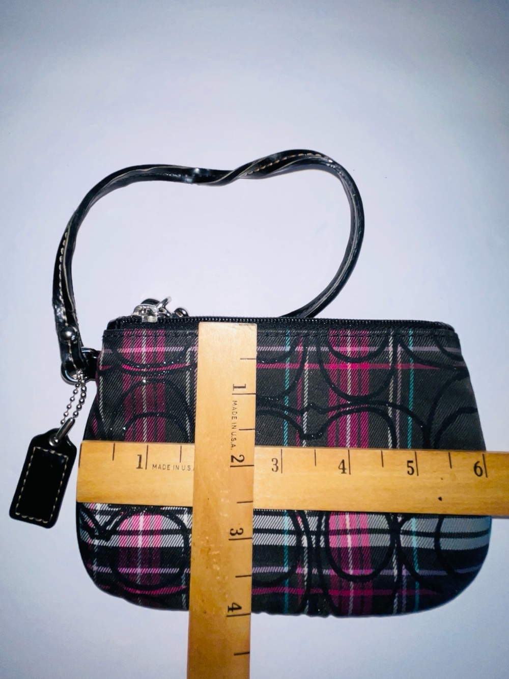 Coach Poppy Tartan Plaid Signature C Wristlet Pink Black Patent Silver Hardware - Picture 2 of 6